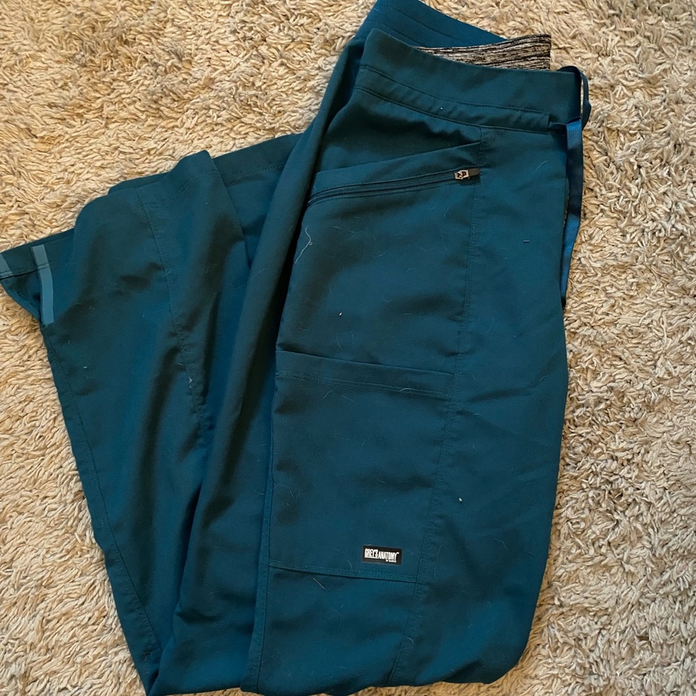 Women’s scrub pants